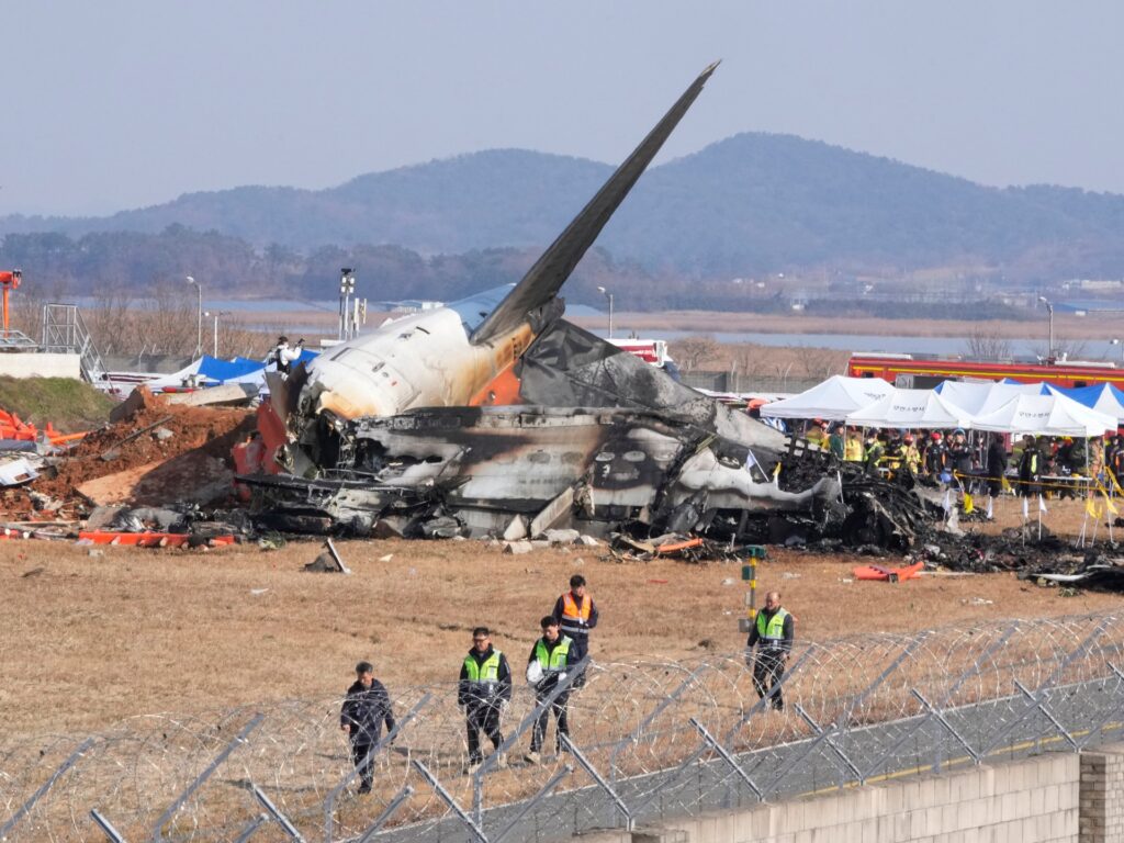 How did South Korea’s Jeju Air plane crash? Here’s what we know | Aviation News